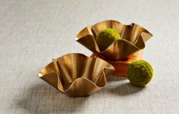 NESTED RUFFLE BOWLS