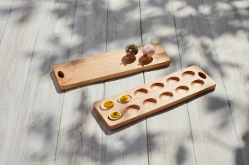 REVERSE WOOD DEVIL EGG BOARD SET