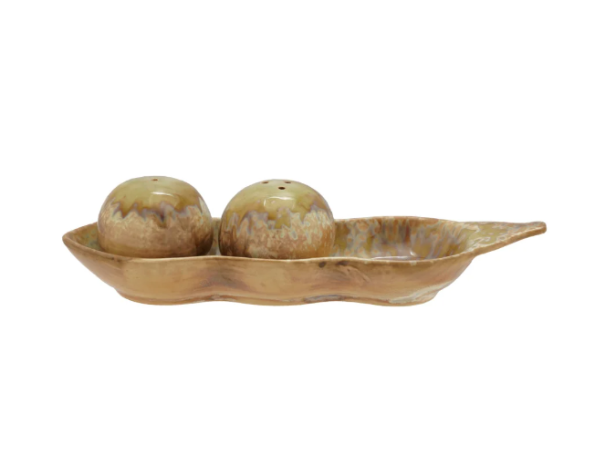 Stoneware Peas in a Pod Shaped Salt & Pepper Shakers, Green, Set of 3 (Each One Will Vary)
