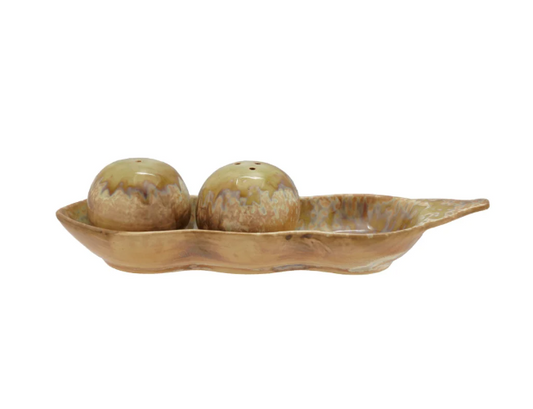 Stoneware Peas in a Pod Shaped Salt & Pepper Shakers, Green, Set of 3 (Each One Will Vary)