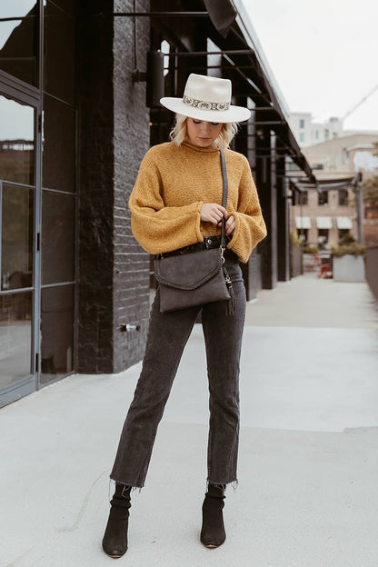 M1802A Sloane Flapover Crossbody w/ Whipstitch and Tassel