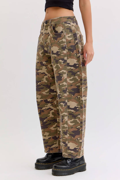 Camo Mid Waisted Barrel Leg [AM79737BR-CMW]