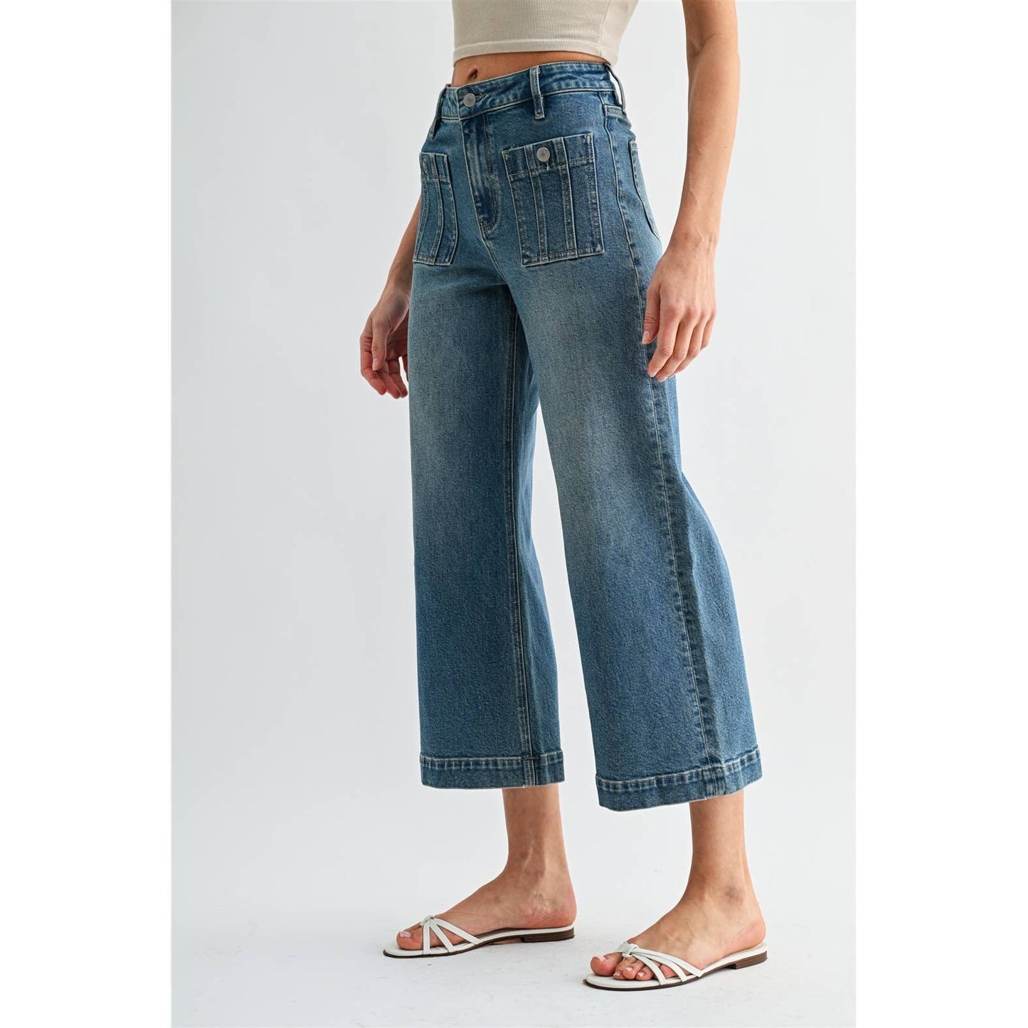 HIGH-RISE WIDE LEG CROP TROUSER HEM