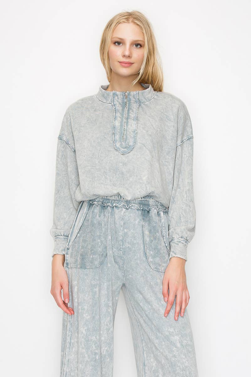 Mineral Wash Half-zip top HE5541T