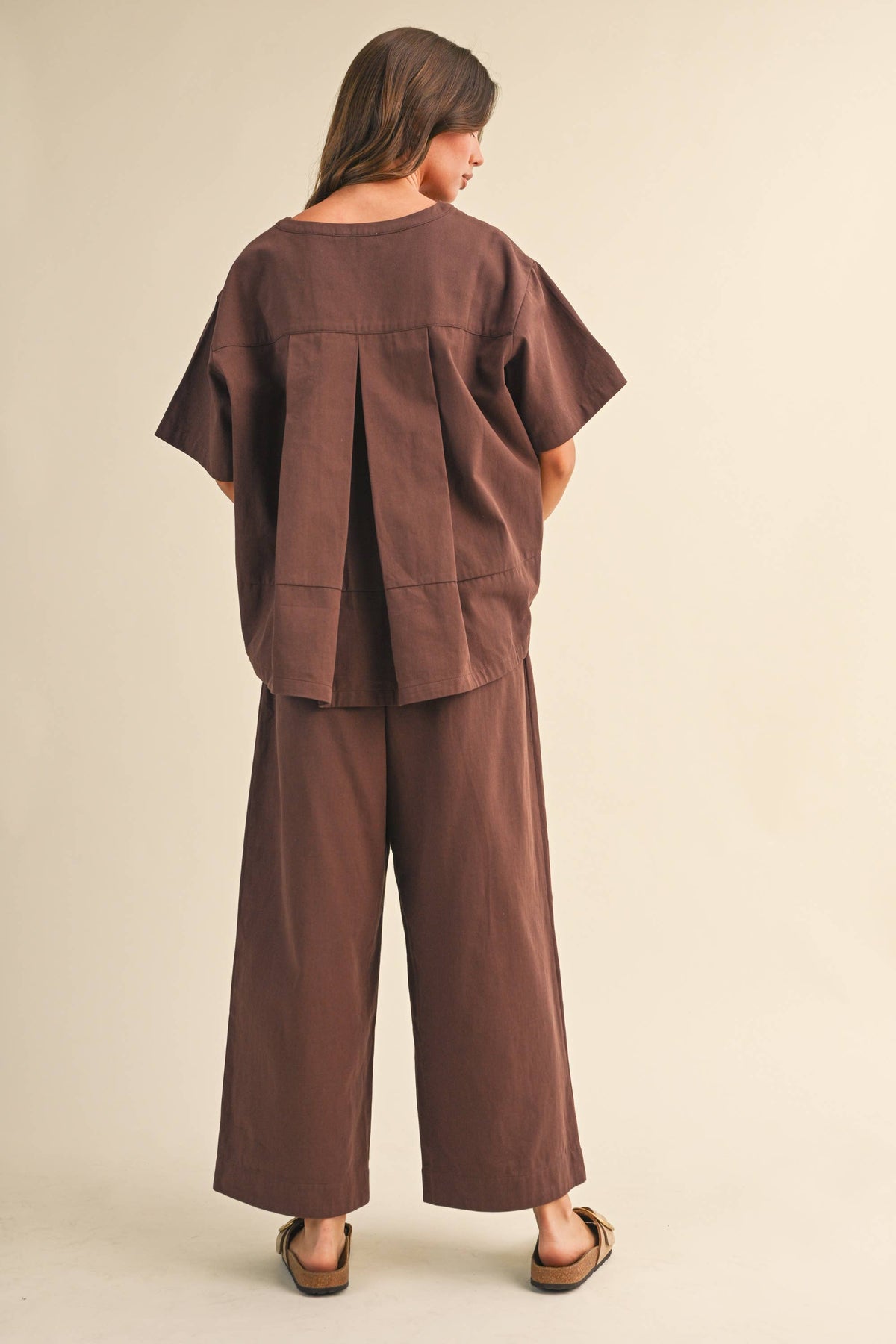 IST6073 RELAXED FIT TOP AND WIDE LEG CROPPED PANTS SET