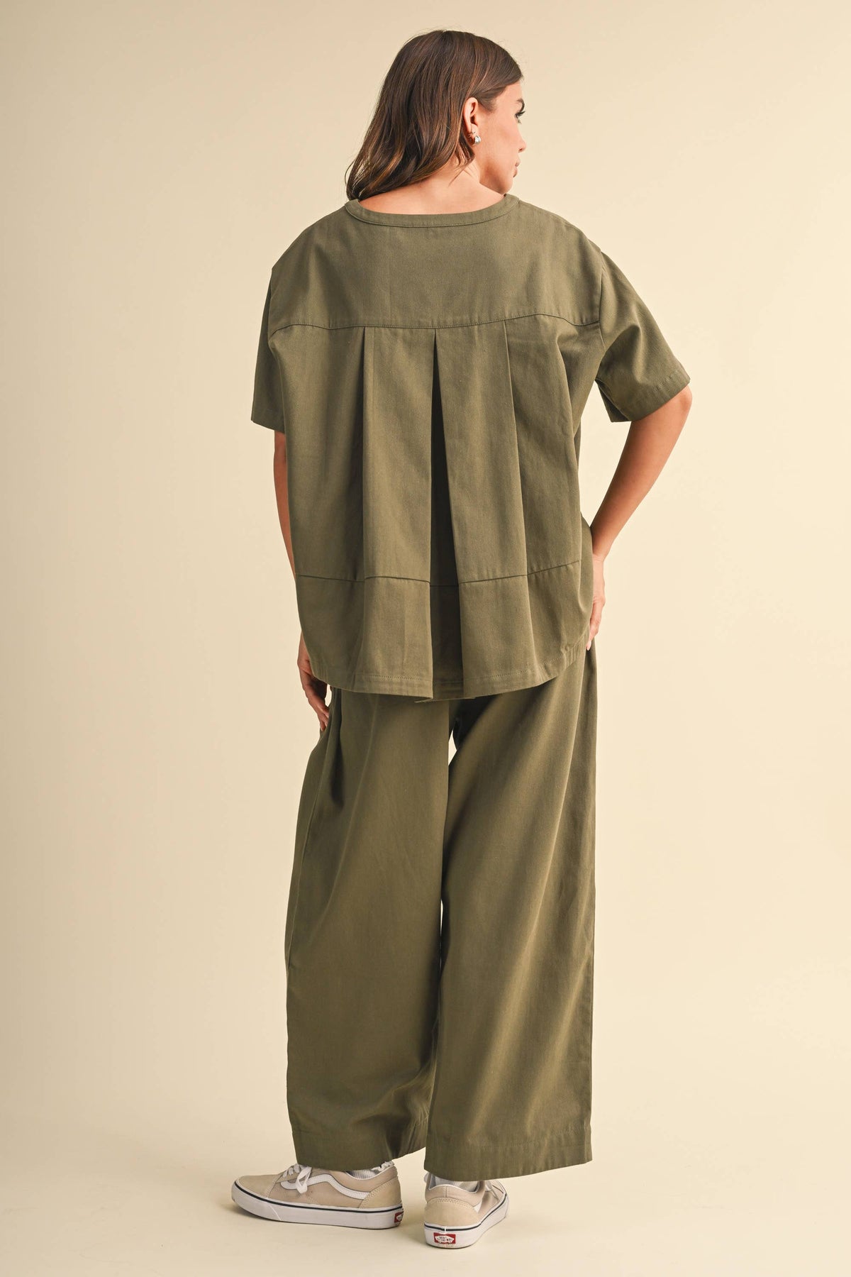 IST6073 RELAXED FIT TOP AND WIDE LEG CROPPED PANTS SET