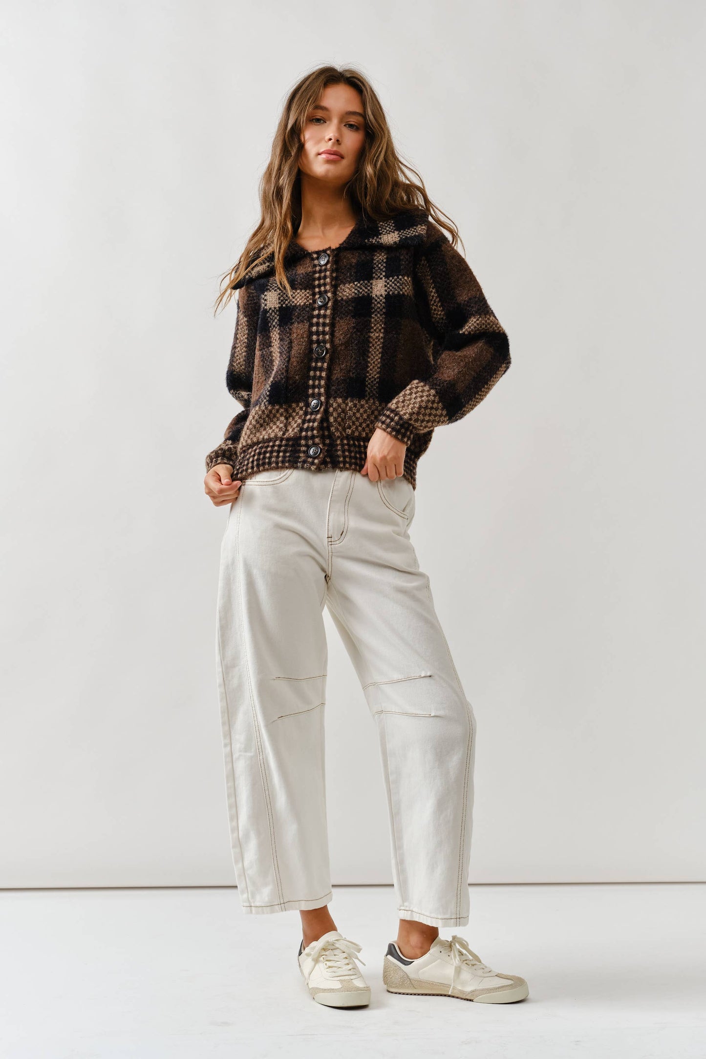 MAJ3293 PLAID BUTTON DOWN CARDIGAN