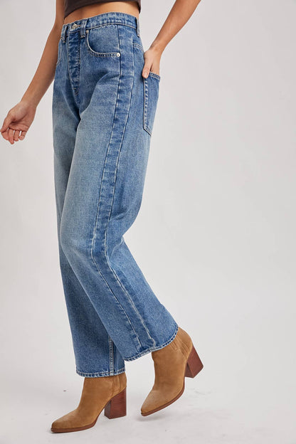 MEDIUM WASH DENIM HIGH-RISE STRAIGHT LEG PANTS JEANS