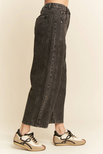PATCH POCKET WIDE LEG CULOTTE DENIM BARREL PANTS