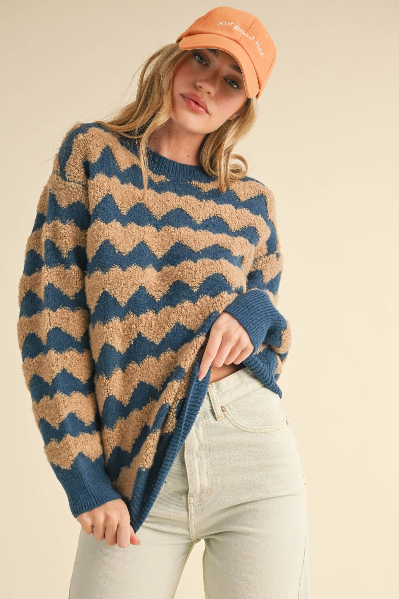 FUZZY TEXTURED HEART STRIPE SWEATER MSW10640