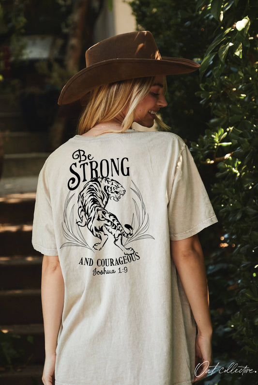 BE STRONG Oversized Graphic Top
